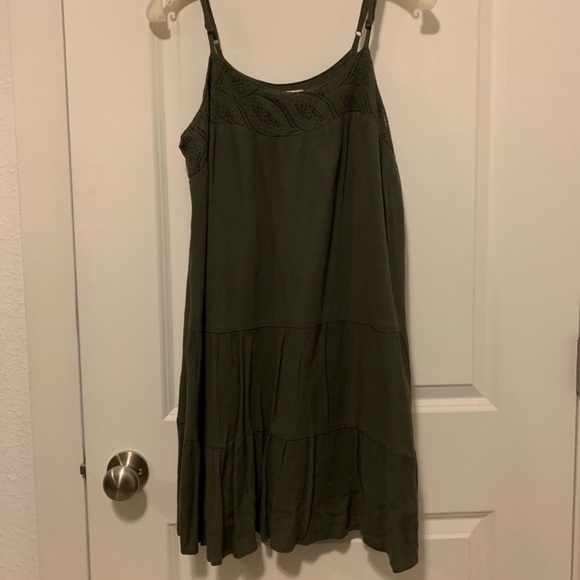 Mossimo Supply Co. Dresses & Skirts - Hunter green spaghetti strap dress